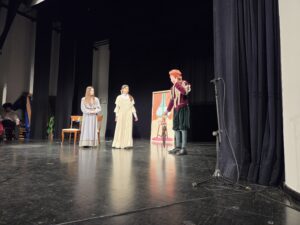 Ragazzi sul paco/ Otroci na odru